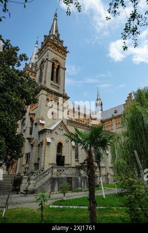 Batumi, Georgia - 16 luglio 2024: Vedute della Cattedrale della madre di Dio a Batumi, Georgia Foto Stock