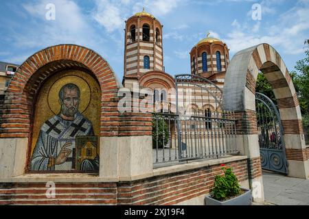 Batumi, Georgia - 16 luglio 2024: Chiesa di San Nicola è una chiesa greca costruita nel 1865 a Batumi, Georgia. Foto Stock