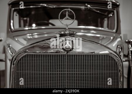 Auto Mercedes Benz 1934 al Franschhoek Motor Museum, Sudafrica. Foto Stock