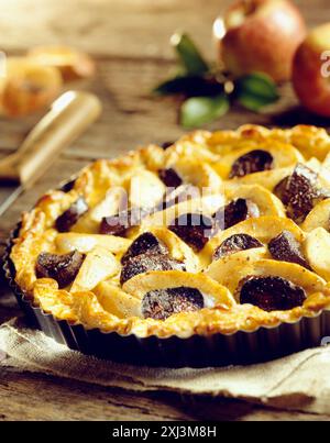 Salsicce di sangue e apple torta salata Foto Stock