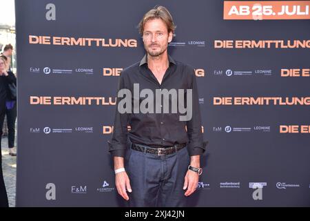 Premiere DIE ERMITTLUNG Andreas Pietschmann Ankunft, Red Carpet, Roter Teppich zur Premiere DIE ERMITTLUNG im Kino Zoo Palast a Berlino, AM 16.07.2024 *** Premiere DIE ERMITTLUNG Andreas Pietschmann Arrival, Red Carpet alla premiere di DIE ERMITTLUNG al cinema Zoo Palast di Berlino, il 16 07 2024 Photopress Mueller Foto Stock