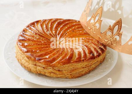 Gallette des rois e corona Foto Stock