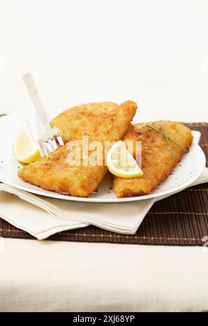 Pesce fritto ricoperto di pangrattato Foto Stock