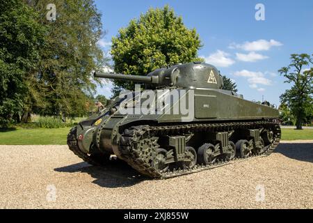 Un carro armato Sherman M4A4 in mostra presso l'Airborne Museum di Oosterbeek, Paesi Bassi Foto Stock