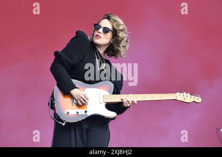 LONDRA, INGHILTERRA - 12 LUGLIO: Anna Calvi si esibisce al British Summertime, Hyde Park il 12 luglio 2024 a Londra, Inghilterra. CAP/Mar ©Mar/Capital Pictures Foto Stock