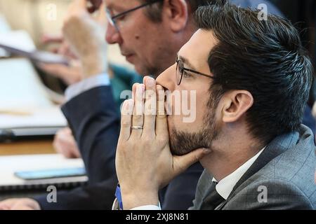 Namur, Belgio. 17 luglio 2024. Il Ministro vallone, Presidente Adrien Dolimont, nella foto, durante una sessione plenaria del Parlamento vallone a Namur, mercoledì 17 luglio 2024. Nel corso di questa sessione verrà esaminata la dichiarazione politica regionale. BELGA PHOTO BRUNO FAHY credito: Belga News Agency/Alamy Live News Foto Stock