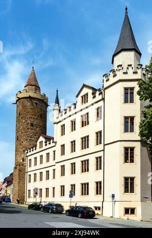 Wendish Tower (Wendischer Turm) e Vecchia caserma ora sede degli uffici fiscali, alte Kaserne, Finanzamt, Bautzen, Sassonia, Germania. La Wendish Tower era buil Foto Stock