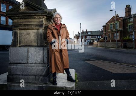 Nadine Dorries deputato conservatore fino al 2023 nella foto di Anfield, Liverpool, dove è stata cresciuta da bambina. Foto Stock