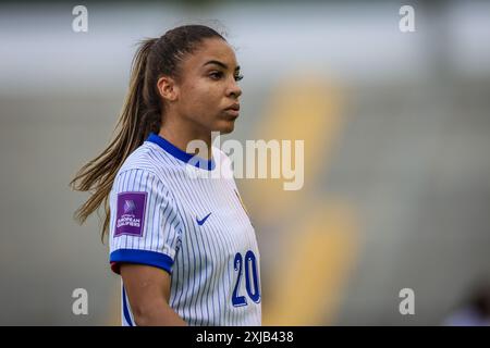 16 luglio 2024, Delphine Cascarino di Francia durante le qualificazioni a UEFA EURO 2025: Repubblica d'Irlanda 3 - Francia 1, giocata a Páirc Uí Chaoimh, Cork, Foto Stock