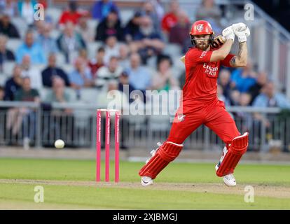 17 luglio 2024; Emirates Old Trafford Cricket Ground, Manchester, Inghilterra; Vitality Blast T20 League Cricket, Lancashire Lightning contro Nottinghamshire Outlaws; Phil Salt del Lancashire Lightning Foto Stock
