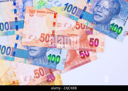 La National Bank of South Africa emette varie banconote denominate in rands Foto Stock