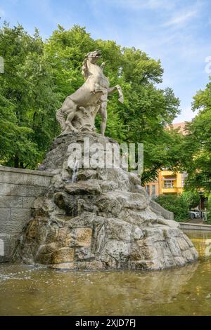 Siegfriedbrunnen, Rüdesheimer Platz, Wilmersdorf, Berlino, Deutschland Foto Stock