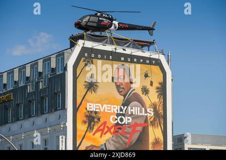Großplakat, Werbung Netflix, Beverly Hills Cop, Axel F. Eddie Murphy, Hubschrauber, Dach, East Side Hotel, Mühlenstraße, Friedrichshain, Berlino, Deuts Foto Stock