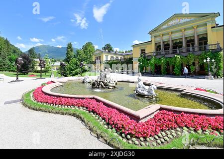 Bad Ischl, alta Austria, Austria. Mostra ai Weiwei nel Kaiserpark di Bad Ischl. Ai Weiwei's monumentale bronzes 'Circle of Animals/Zodiac Head Foto Stock