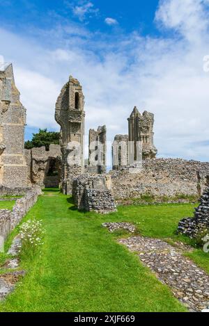 Binham Priory, un sito patrimonio dell'umanità inglese, a Norfolk Foto Stock