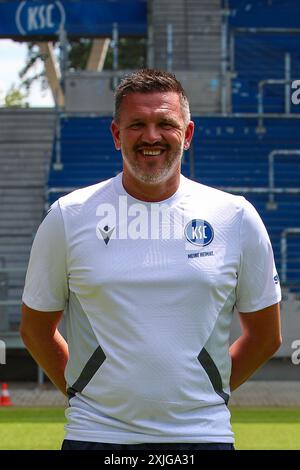 Zlatan Bajramovic; Kalrsruher SC Co-Trainer GER, Karlsruher SC, Fussball, 2. Bundesliga, Portraetermin 2024/2025, 18.07.2024 foto: Eibner-Pressefoto/Jan Prihoda Foto Stock