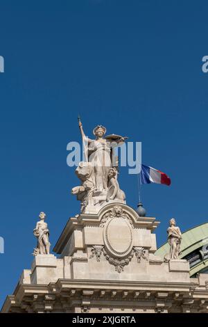 Grand Palais des Champs-Élysées (grande Palazzo degli Champs-Élysées), gallerie nazionali, Museo della Scienza. Parigi, Francia, Europa, UE. Copia spazio Foto Stock