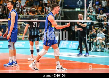 Luca Porro durante test match - Italia vs Argentina, test match di pallavolo a Bologna, 18 luglio 2024 Foto Stock