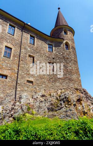 Castello di Kasperk (Hrad Kasperk), Repubblica Ceca. Il castello di Kasperk è un castello medievale situato ai piedi del Parco Nazionale di Sumava. Con la sua elevazione Foto Stock