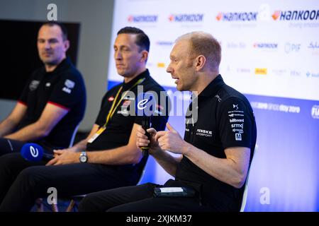 CHARLES Phil, DS PENSKE Team Director, Portrait, durante l'ePrix di Hankook London 2024, decimo incontro del Campionato Mondiale ABB FIA Formula e 2023-24, sull'Excel London dal 18 al 21 giugno 2024 a Londra, Regno Unito Foto Stock