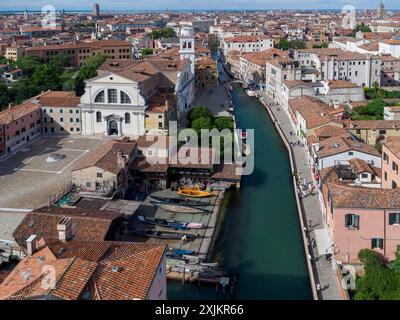 Gondelwerft Squero de San Trovaso am Rio San Trovaso im Stadtteil Dorsoduro, Venedig, Veneto, Italien Foto Stock