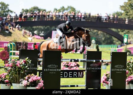 Federico Fernandez del Messico con Diamanti sono unici durante il CSI5* Prix Cordon Group al Jumping International de Dinard il 19 luglio 2024, Dinard, Francia (foto di Maxime David - MXIMD Pictures) Foto Stock