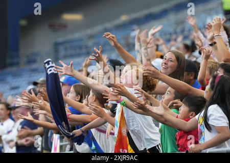 Seattle, Stati Uniti. 19 luglio 2024. Il Seattle Reign FC si prepara per il match di NWSL x LIGA MX Femenil Summer Cup contro gli Utah Royals al Lumen Field di Seattle, Washington, il 19 luglio 2024. (Foto di Nate Koppelman/Sipa USA) credito: SIPA USA/Alamy Live News Foto Stock