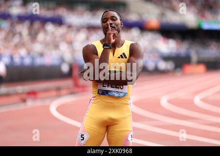 London Stadium, Londra, Regno Unito. 20 luglio 2024. 2024 London Diamond League Athletics; Noah Lyles (USA) festeggia dopo aver vinto i 100 milioni di uomini nel 9,81 Credit: Action Plus Sports/Alamy Live News Foto Stock