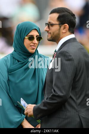 Newbury, Regno Unito. 23 maggio 2024. Sheikha Hissa Hamdan al Maktoum davanti al BetVictor Stakes 1,50 (Steventon) all'ippodromo di Newbury, Regno Unito. Crediti: Paul Blake/Alamy Live News. Foto Stock