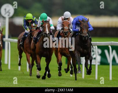 Newbury, Regno Unito. 23 maggio 2024. Dubai Melody, guidata da Rossa Ryan, vince la Darley EBF Fillies' Novice Stakes 4,45 al Newbury Racecourse, Regno Unito. Crediti: Paul Blake/Alamy Live News. Foto Stock