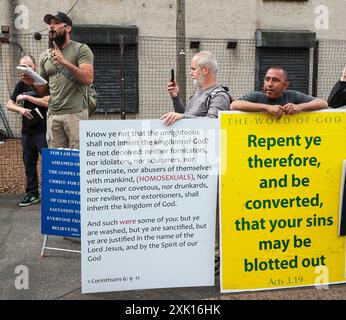 Glasgow, Regno Unito. 20 luglio 2024. Mentre migliaia di persone si sono dimostrate a sostegno del Glasgow Pride, c'è stata una piccola controdimostrazione contro lo stile di vita gay. Crediti: Findlay/Alamy Live News Foto Stock