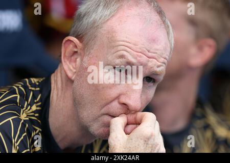 Chesterfield, Regno Unito. 20 luglio 2024. L'assistente manager dello Sheffield United Alan Knill durante l'amichevole di pre-stagione tra Chesterfield FC e Sheffield United FC allo SMH Group Stadium di Chesterfield, Inghilterra, Regno Unito il 20 luglio 2024 Credit: Every Second Media/Alamy Live News Foto Stock