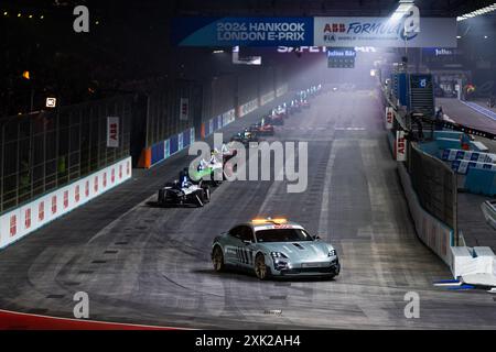 Londra, Royaume University. 20 luglio 2024. Safety car durante l'ePrix di Londra 2024 di Hankook, decimo incontro del Campionato Mondiale ABB FIA Formula e 2023-24, sull'Excel London dal 18 al 21 giugno 2024 a Londra, Regno Unito - foto Javier Jimenez/DPPI Credit: DPPI Media/Alamy Live News Foto Stock