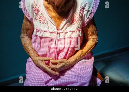 Ritratto di una donna di 100 anni. Natal, Stato del Rio grande do Norte, Brasile. Foto Stock