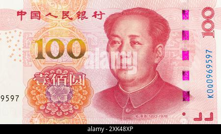 Primo piano di una banconota da 100 yuan sul fronte Foto Stock