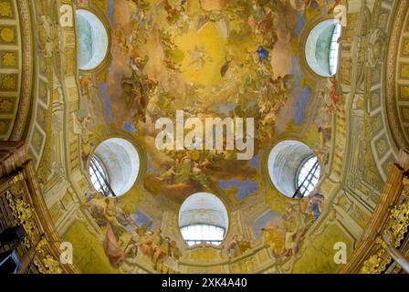 La Biblioteca Nazionale - Biblioteca storica in stile barocco - costruita nel 1723-26 - Vienna, Austria Foto Stock