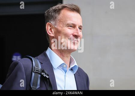 Londra, 21 luglio 2024. Jeremy Hunt, ex Cancelliere e ora Shadown Cancelliere dello Scacchiere, è visto fuori dalla BBC nel centro di Londra per gli spettacoli della domenica mattina e per i media round. Crediti: Imageplotter/Alamy Live News Foto Stock