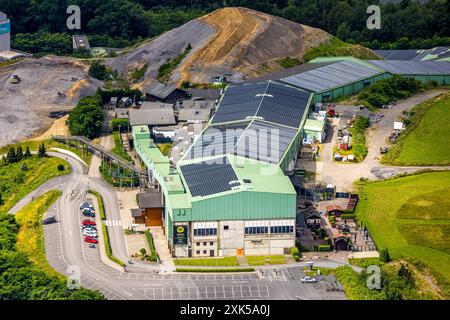 Luftbild, Skihalle alpincenter auf der Halde Prosperstraße, Bauhügel, Welheim, Bottrop, Ruhrgebiet, Nordrhein-Westfalen, Deutschland ACHTUNGxMINDESTHONORARx60xEURO *** Vista aerea, Skihalle alpincenter sulla Prosperstraße slagheap, Bauhügel, Welheim, Bottrop, Ruhr, Renania settentrionale-Vestfalia, Germania ACHTUNGxMINDESTHONORARx60xEURO Foto Stock