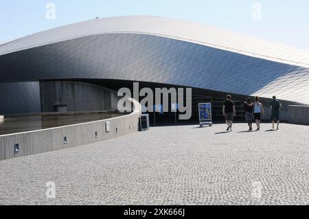 Kastrup/Copenhagen/ Denmark/21 luglio 2024/.Modern desigh and archtectue of Copenhagen Palnetarium in Kastrup, vicino alla spiaggia del parco Kastrup habour e amager Strand e all'aeroporto di Copenhagen nella capitale danese kastruop Copenhagen. (Foto. Francis Joseph Dean/Dean Pictures) (non per uso commerciale) Foto Stock