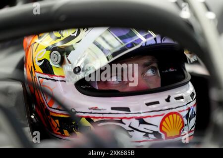 Edoardo Mortara di Mahindra Racing il secondo giorno dell'e-Prix di Londra di Hankook 2024 all'Excel Circuit di Londra. Data foto: Domenica 21 luglio 2024. Foto Stock