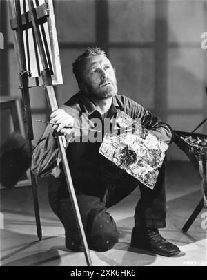 A Publicity Portrait of KIRK DOUGLAS as VINCENT VAN GOGH in LUST FOR LIFE 1956 regista VINCENTE MINNELLI romanzo IRVING STONE sceneggiatura NORMAN CORWIN Costume Design WALTER PLUNKETT Music MIKLOS ROZSA produttore JOHN HOUSEMAN Metro Goldwyn Mayer Foto Stock