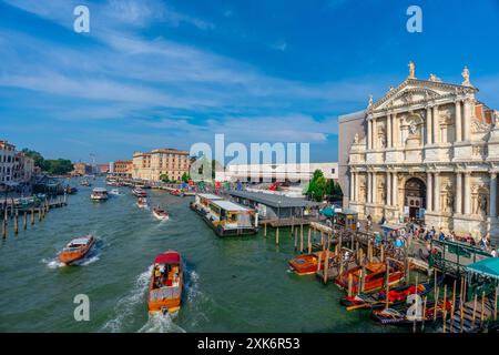 Venezia, Italia - 4 giugno 2024: Il Canal grande. Foto Stock