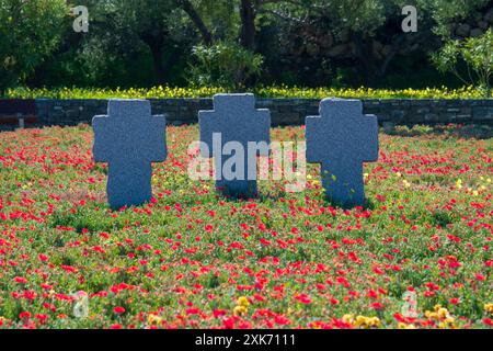 Cimitero di guerra tedesco a Maleme in primavera, Creta Foto Stock