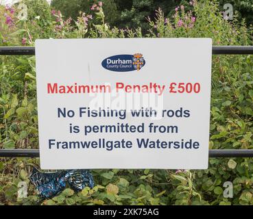 Avviso Nessuna penale di pesca di £500 Foto Stock