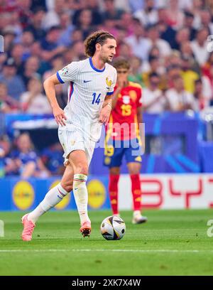 Adrien Rabiot, fra 14 nella semifinale SPAGNA, Francia. , . Il 9 luglio 2024 a Monaco, Germania. Fotografo: ddp Images/STAR-Images credito: ddp media GmbH/Alamy Live News Foto Stock