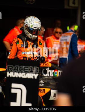 Budapest, Ungheria - 21 luglio 2024: N. 4 Lando Norris (GBR, McLaren), parc ferme dopo il Gran Premio di F1 d'Ungheria Foto Stock