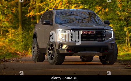 2024 GMC Acadia - SUV di medie dimensioni Foto Stock
