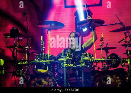 Scott Travis di Judas Priest si esibisce al Release Athens Festival in Plateia Nerou / Grecia, luglio 2024 Foto Stock