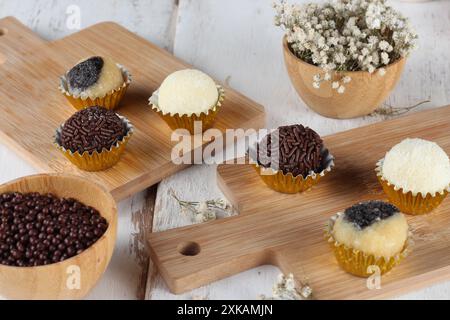 cibo brasiliano, gelato, caramelle, zucchero, dessert Foto Stock