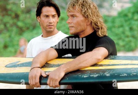 POINT BREAK 1991 20th Century Fox film con Keanu Reeves a sinistra e Patrick Swayze Foto Stock